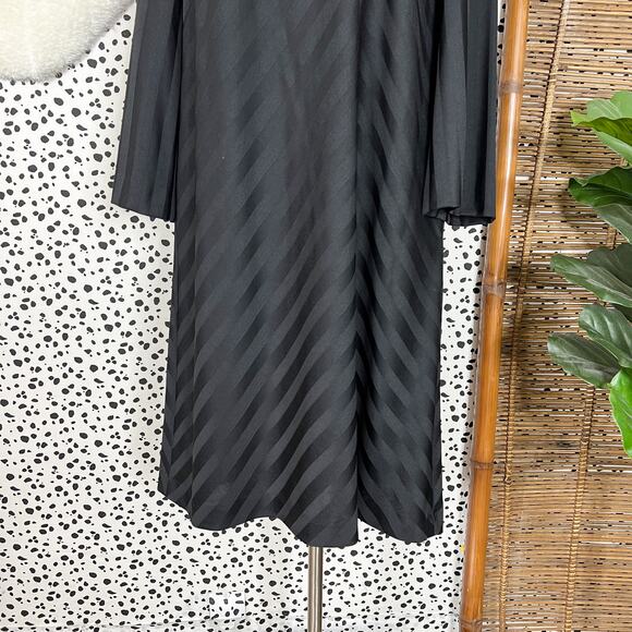 Lane Bryant | 60s Vintage First Lady Black Striped Bow Plus Size Shift Dress 14 - Picture 4 of 10